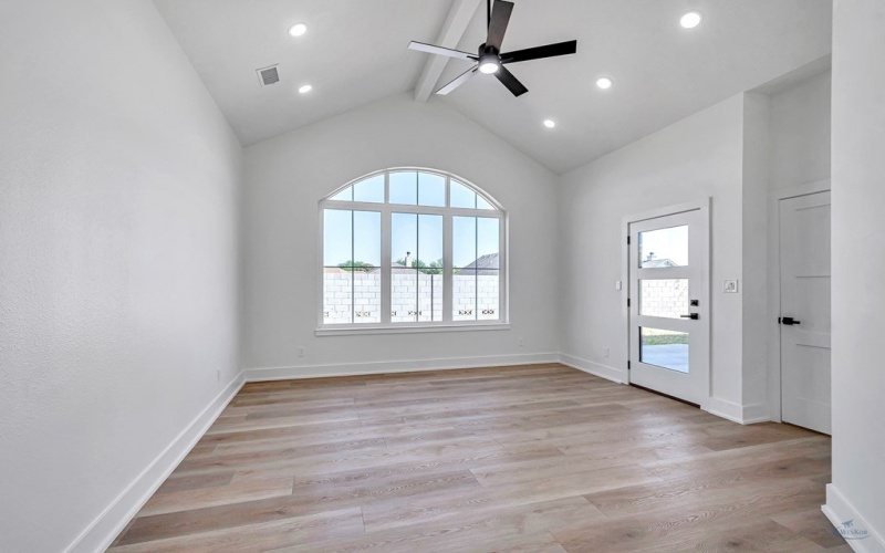 5206 Green Tree Blvd, Midland, TX 79707, 4 Bedrooms Bedrooms, ,2 BathroomsBathrooms,Residential,For Sale,5206 Green Tree Blvd,0,50093887