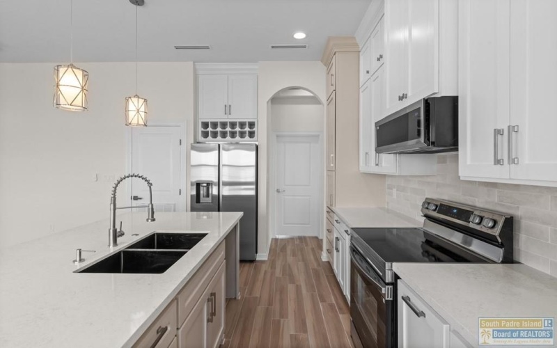 3222 Eliseo Villarreal Ave, Port Isabel, TX 78578, 3 Bedrooms Bedrooms, ,2 BathroomsBathrooms,Residential,For Sale,3222 Eliseo Villarreal Ave,0,106052