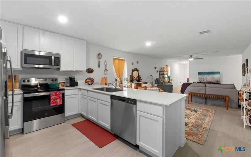 3322 Noir Lane, New Braunfels, TX 78130, 3 Bedrooms Bedrooms, ,2 BathroomsBathrooms,Residential,For Sale,3322 Noir Lane,0,608816