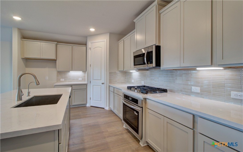 833 Saltbush Street, New Braunfels, TX 78130, 4 Bedrooms Bedrooms, ,2 BathroomsBathrooms,Residential,For Sale,833 Saltbush Street,0,608742