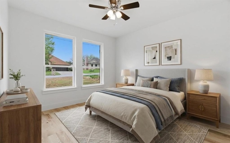 213 E Bullard Street, Weatherford, TX 76086, 4 Bedrooms Bedrooms, ,3 BathroomsBathrooms,Residential,For Sale,213 E Bullard Street,0,21174725