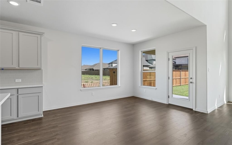 1308 Huntington Drive, Anna, TX 75409, 5 Bedrooms Bedrooms, ,3 BathroomsBathrooms,Residential,For Sale,1308 Huntington Drive,0,21222010