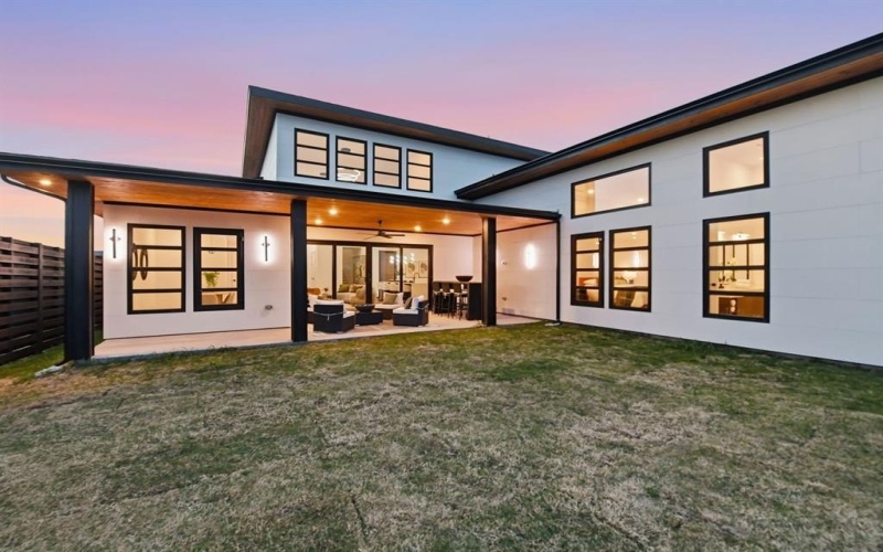 3906 Longhorn Road, Melissa, TX 75454, 4 Bedrooms Bedrooms, ,5 BathroomsBathrooms,Residential,For Sale,3906 Longhorn Road,0,21222087