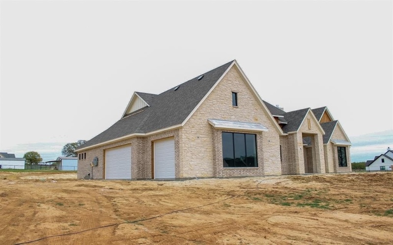 2016 Pinetree, Weatherford, TX 76087, 4 Bedrooms Bedrooms, ,3 BathroomsBathrooms,Residential,For Sale,2016 Pinetree,0,21222151