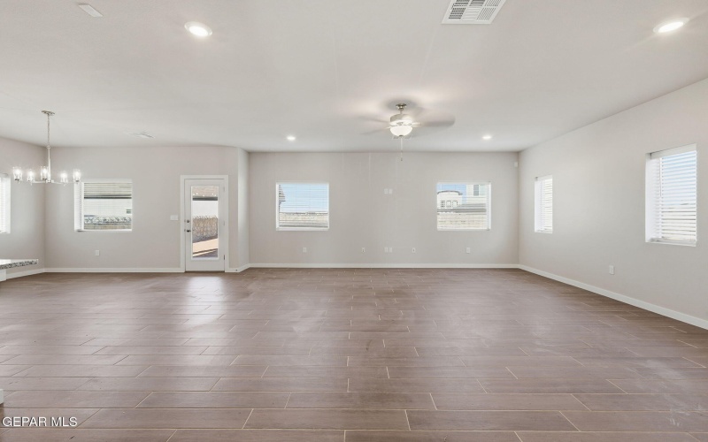 11848 Jenwood Place, El Paso, TX 79934, 4 Habitaciones Habitaciones , ,2 BañosBaños,Residential,En Venta,11848 Jenwood Place,0,941137