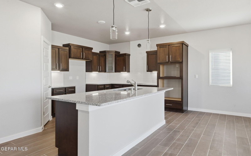 11848 Jenwood Place, El Paso, TX 79934, 4 Habitaciones Habitaciones , ,2 BañosBaños,Residential,En Venta,11848 Jenwood Place,0,941137