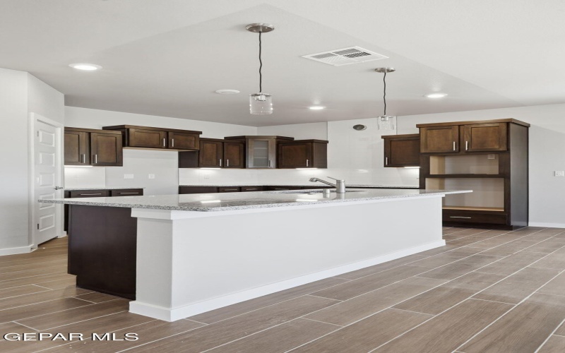 11848 Jenwood Place, El Paso, TX 79934, 4 Habitaciones Habitaciones , ,2 BañosBaños,Residential,En Venta,11848 Jenwood Place,0,941137