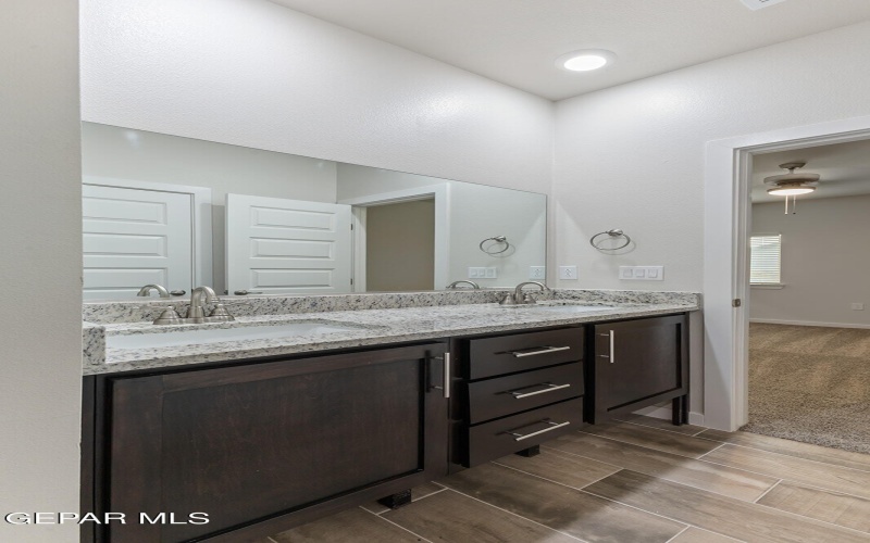 11852 Barrenkale Place, El Paso, TX 79934, 4 Bedrooms Bedrooms, ,2 BathroomsBathrooms,Residential,For Sale,11852 Barrenkale Place,0,941138