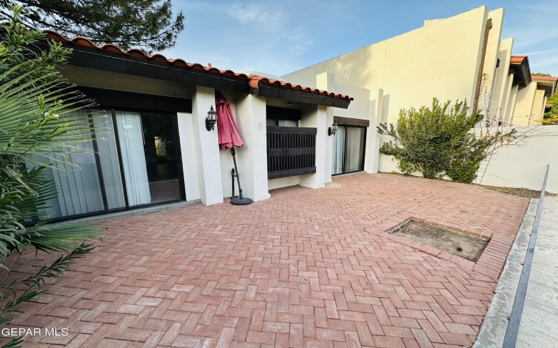 620 LAKEWAY Drive, El Paso, TX 79932, 2 Bedrooms Bedrooms, ,2 BathroomsBathrooms,Residential,For Sale,620 LAKEWAY Drive,0,941171