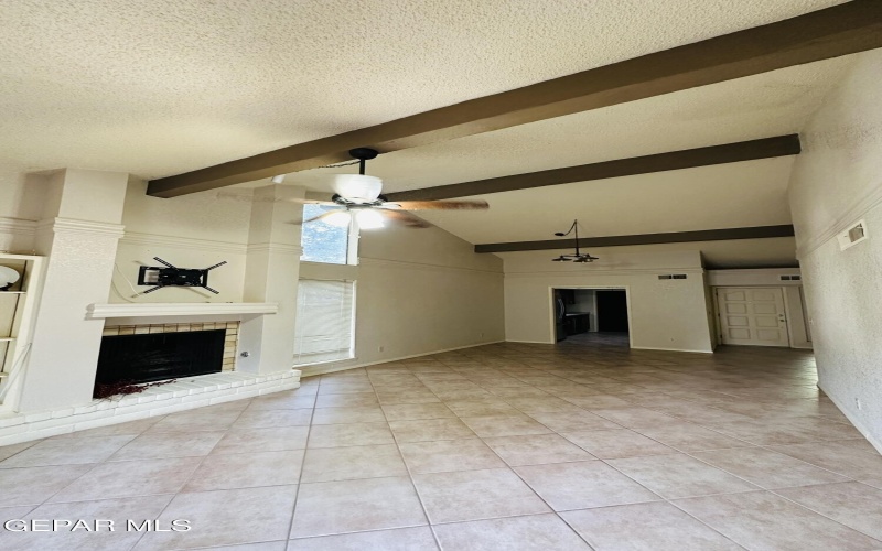 620 LAKEWAY Drive, El Paso, TX 79932, 2 Bedrooms Bedrooms, ,2 BathroomsBathrooms,Residential,For Sale,620 LAKEWAY Drive,0,941171