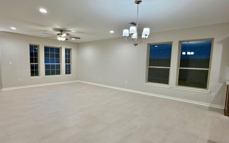 1427 Key Deer Dr., Laredo, TX 78045, 3 Bedrooms Bedrooms, ,2 BathroomsBathrooms,Residential,For Sale,1427 Key Deer Dr.,0,20261482