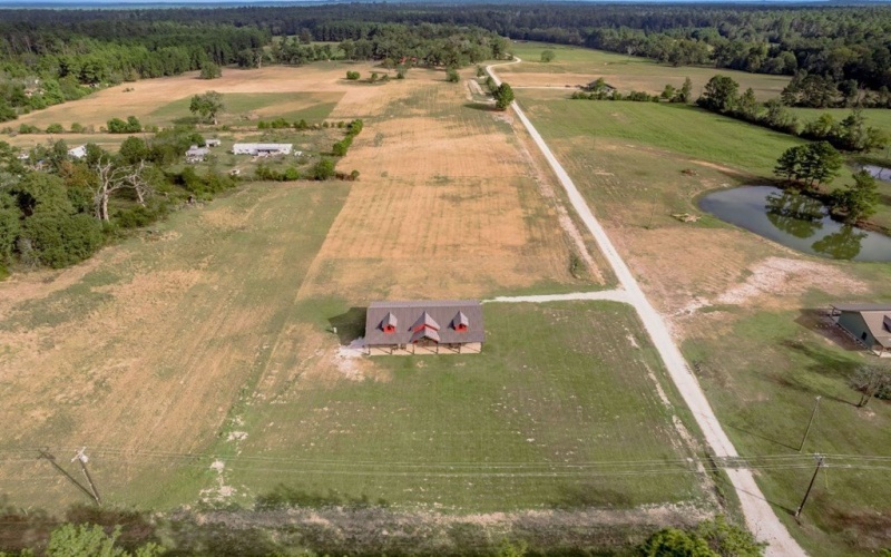 1033 Lonesome Dove Trail, Groveton, TX 75845, 3 Bedrooms Bedrooms, ,2 BathroomsBathrooms,Residential,For Sale,1033 Lonesome Dove Trail,0,70012661