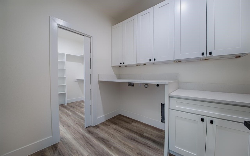 106 W Briar Drive, Granite Shoals, TX 78654, 3 Bedrooms Bedrooms, ,2 BathroomsBathrooms,Residential,For Sale,106 W Briar Drive,0,177266