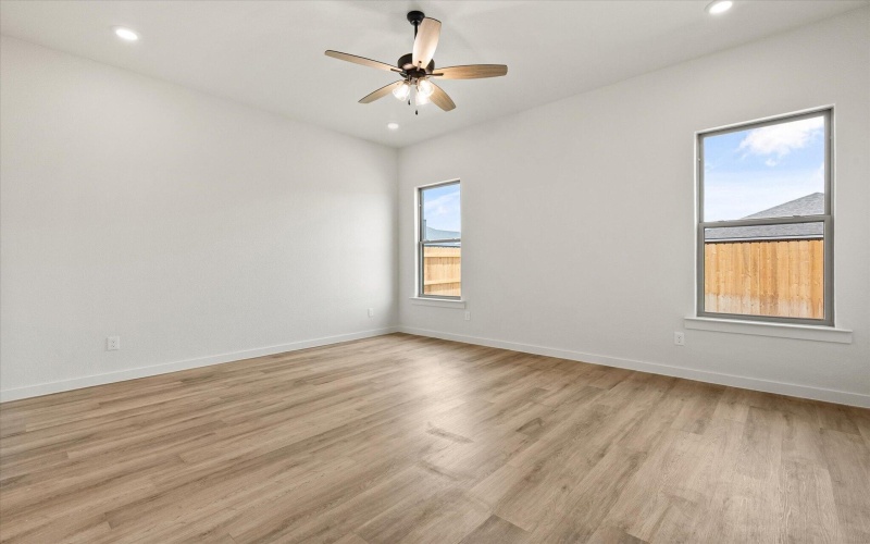 7012 16th Street, Lubbock, TX 79416, 3 Bedrooms Bedrooms, ,2 BathroomsBathrooms,Residential,For Sale,7012 16th Street,0,202604020