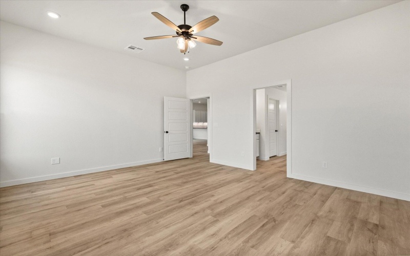 7012 16th Street, Lubbock, TX 79416, 3 Bedrooms Bedrooms, ,2 BathroomsBathrooms,Residential,For Sale,7012 16th Street,0,202604020