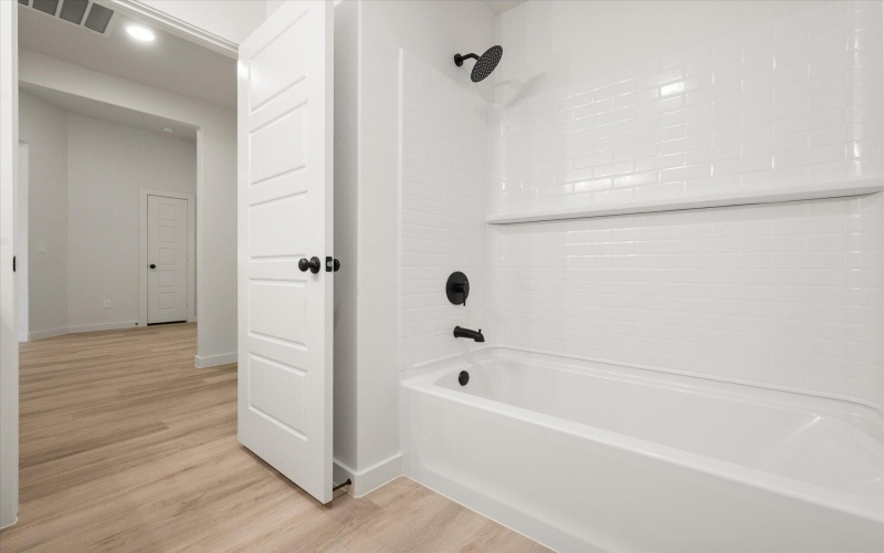 7012 16th Street, Lubbock, TX 79416, 3 Bedrooms Bedrooms, ,2 BathroomsBathrooms,Residential,For Sale,7012 16th Street,0,202604020