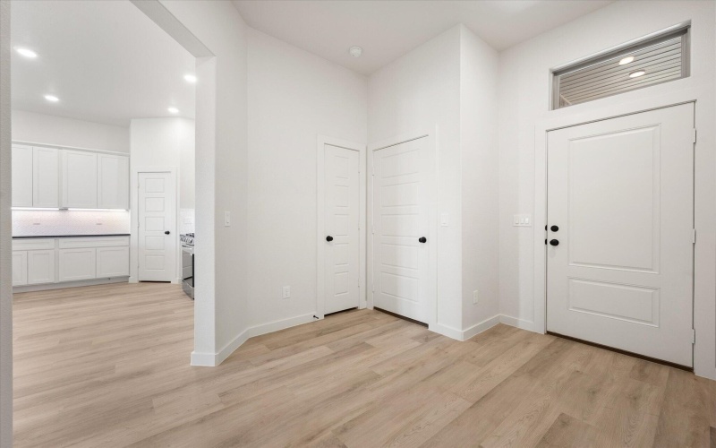 7012 16th Street, Lubbock, TX 79416, 3 Bedrooms Bedrooms, ,2 BathroomsBathrooms,Residential,For Sale,7012 16th Street,0,202604020