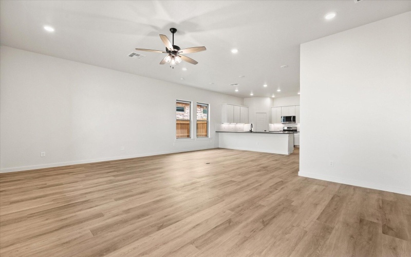 7012 16th Street, Lubbock, TX 79416, 3 Bedrooms Bedrooms, ,2 BathroomsBathrooms,Residential,For Sale,7012 16th Street,0,202604020