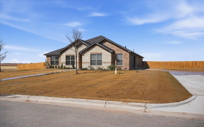 3808 County Rd 7665, Lubbock, TX 79423, 4 Bedrooms Bedrooms, ,3 BathroomsBathrooms,Residential,For Sale,3808 County Rd 7665,0,202604072