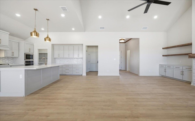 3808 County Rd 7665, Lubbock, TX 79423, 4 Bedrooms Bedrooms, ,3 BathroomsBathrooms,Residential,For Sale,3808 County Rd 7665,0,202604072