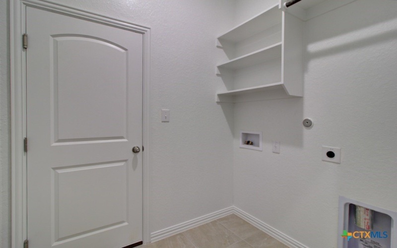 747 Navarro Street, New Braunfels, TX 78132, 4 Bedrooms Bedrooms, ,3 BathroomsBathrooms,Residential,For Sale,747 Navarro Street,0,608889