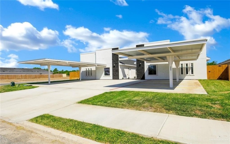 3098 Briggs Road unit: 2, Weslaco, TX 78596, 3 Bedrooms Bedrooms, ,2 BathroomsBathrooms,Residential,For Sale,3098 Briggs Road unit: 2,0,500510