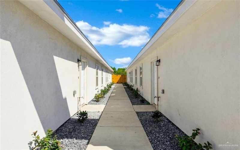 3098 Briggs Road unit: 2, Weslaco, TX 78596, 3 Bedrooms Bedrooms, ,2 BathroomsBathrooms,Residential,For Sale,3098 Briggs Road unit: 2,0,500510