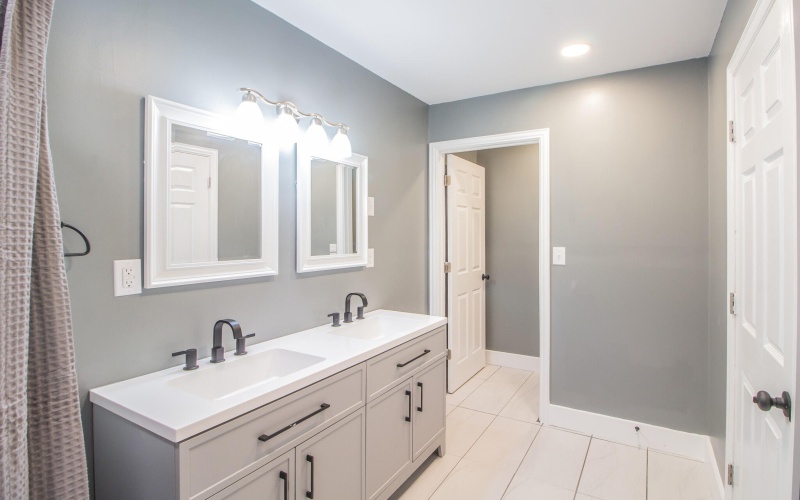 1030 S 16th Street, Slaton, TX 79364, 3 Bedrooms Bedrooms, ,2 BathroomsBathrooms,Residential,For Sale,1030 S 16th Street,0,202604104