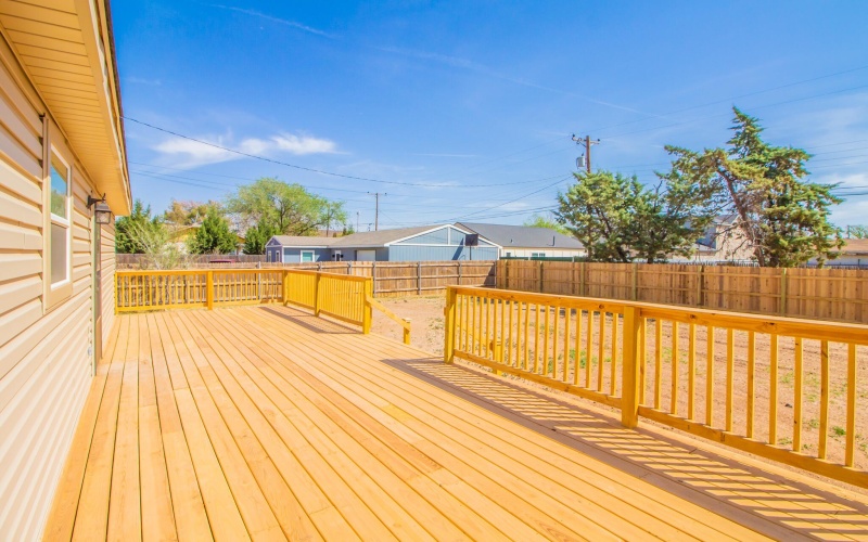 1030 S 16th Street, Slaton, TX 79364, 3 Bedrooms Bedrooms, ,2 BathroomsBathrooms,Residential,For Sale,1030 S 16th Street,0,202604104