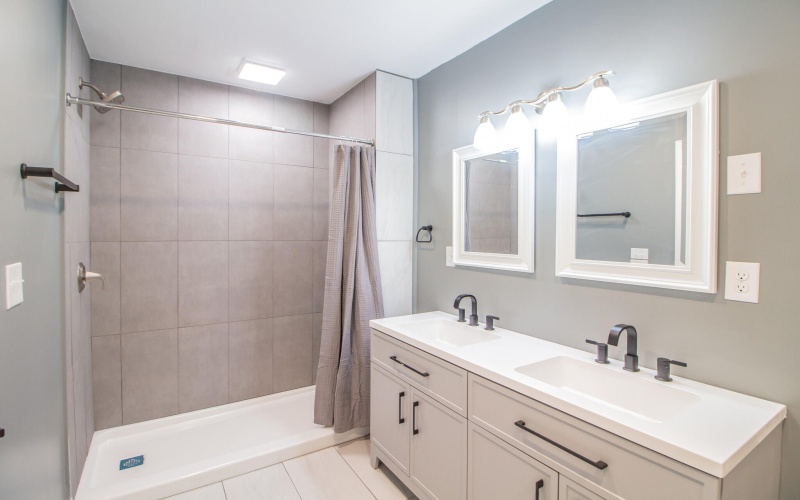 1030 S 16th Street, Slaton, TX 79364, 3 Bedrooms Bedrooms, ,2 BathroomsBathrooms,Residential,For Sale,1030 S 16th Street,0,202604104