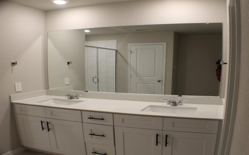 7149 Blue Jay Way, Richland Hills, TX 76118, 3 Bedrooms Bedrooms, ,2 BathroomsBathrooms,Residential,For Sale,7149 Blue Jay Way,0,21208979