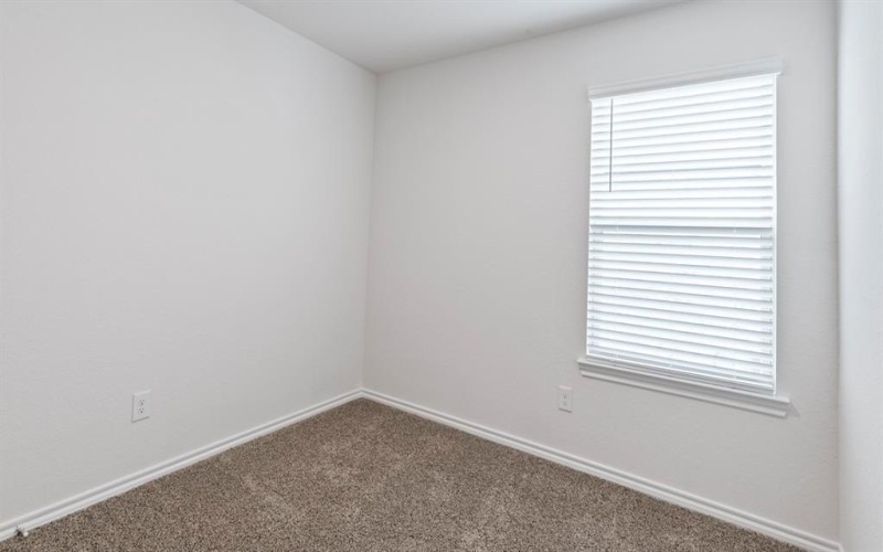 901 Barton Drive, Ennis, TX 75119, 4 Bedrooms Bedrooms, ,2 BathroomsBathrooms,Residential,For Sale,901 Barton Drive,0,21220941