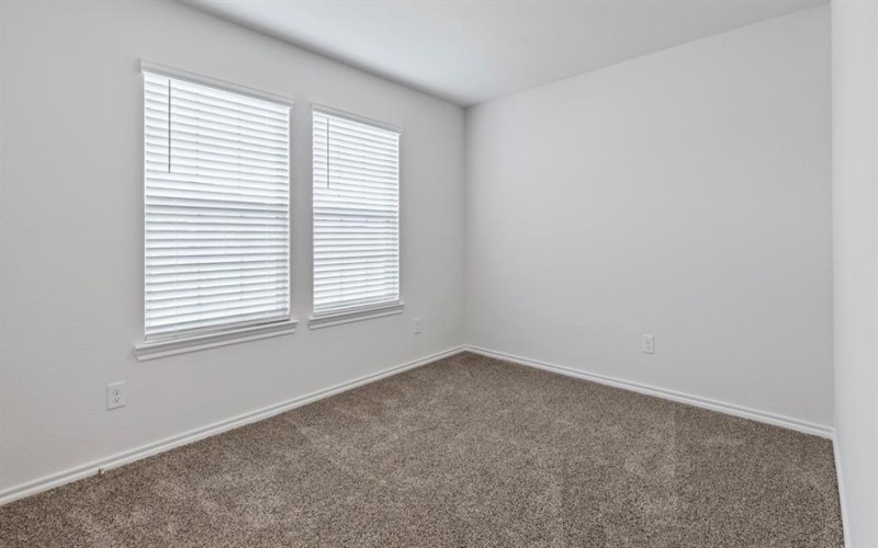 901 Barton Drive, Ennis, TX 75119, 4 Bedrooms Bedrooms, ,2 BathroomsBathrooms,Residential,For Sale,901 Barton Drive,0,21220941