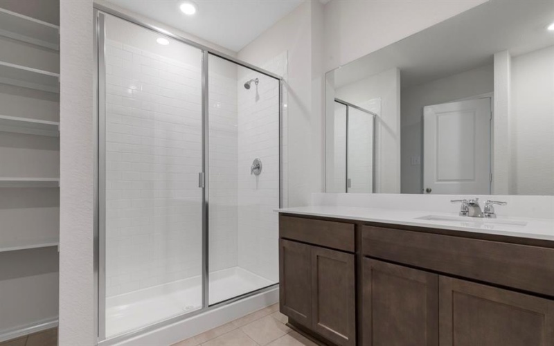 901 Barton Drive, Ennis, TX 75119, 4 Bedrooms Bedrooms, ,2 BathroomsBathrooms,Residential,For Sale,901 Barton Drive,0,21220941