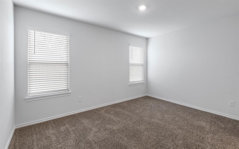 901 Barton Drive, Ennis, TX 75119, 4 Bedrooms Bedrooms, ,2 BathroomsBathrooms,Residential,For Sale,901 Barton Drive,0,21220941