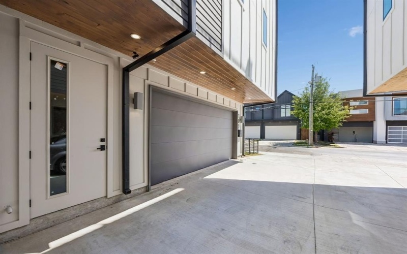 4719 Manett Street, Dallas, TX 75204, 10 Bedrooms Bedrooms, ,8 BathroomsBathrooms,Residential Multi Family,For Sale,4719 Manett Street,0,21221376