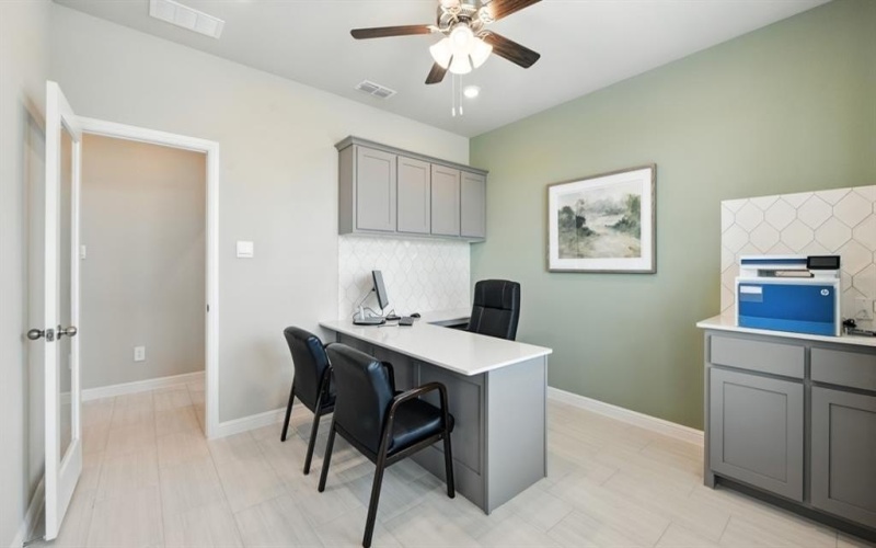 509 BABBLING BROOK Drive, Denton, TX 76259, 5 Bedrooms Bedrooms, ,3 BathroomsBathrooms,Residential,For Sale,509 BABBLING BROOK Drive,0,21221527