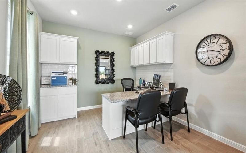 509 BABBLING BROOK Drive, Denton, TX 76259, 5 Bedrooms Bedrooms, ,3 BathroomsBathrooms,Residential,For Sale,509 BABBLING BROOK Drive,0,21221527