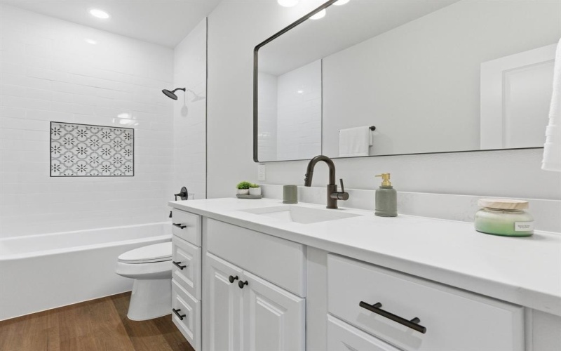 2211 Woodcrest Trail, Granbury, TX 76048, 3 Habitaciones Habitaciones , ,2 BañosBaños,Residential,En Venta,2211 Woodcrest Trail,0,21221775