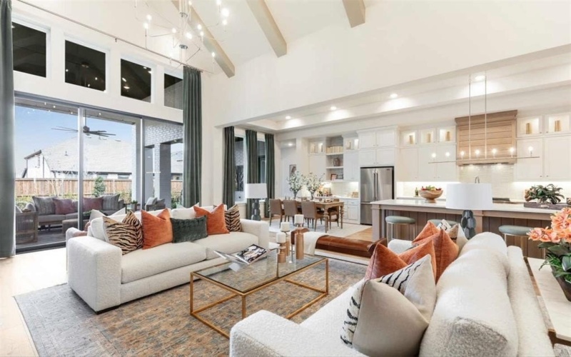 349 Bristol Valley Court, Heath, TX 75032, 4 Bedrooms Bedrooms, ,5 BathroomsBathrooms,Residential,For Sale,349 Bristol Valley Court,0,21221979