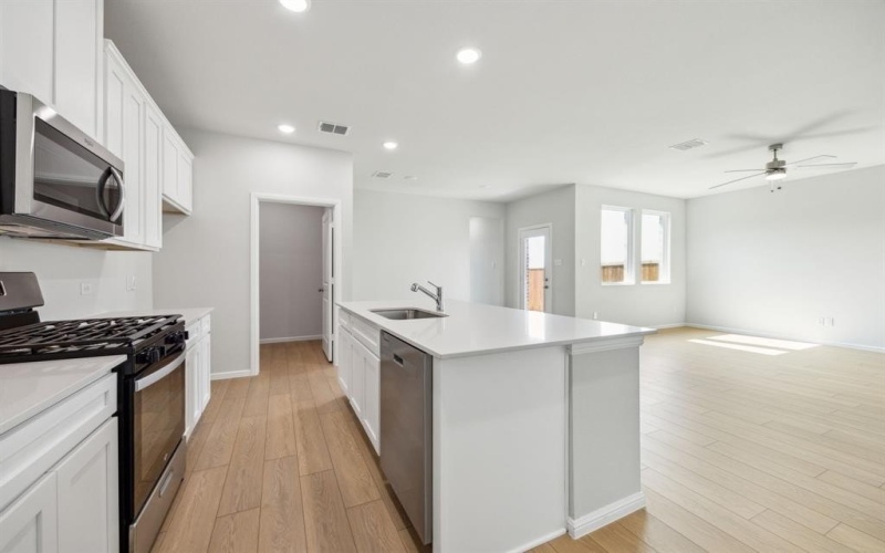 1510 Vermillion Street, Forney, TX 75126, 3 Bedrooms Bedrooms, ,2 BathroomsBathrooms,Residential,For Sale,1510 Vermillion Street,0,21222642