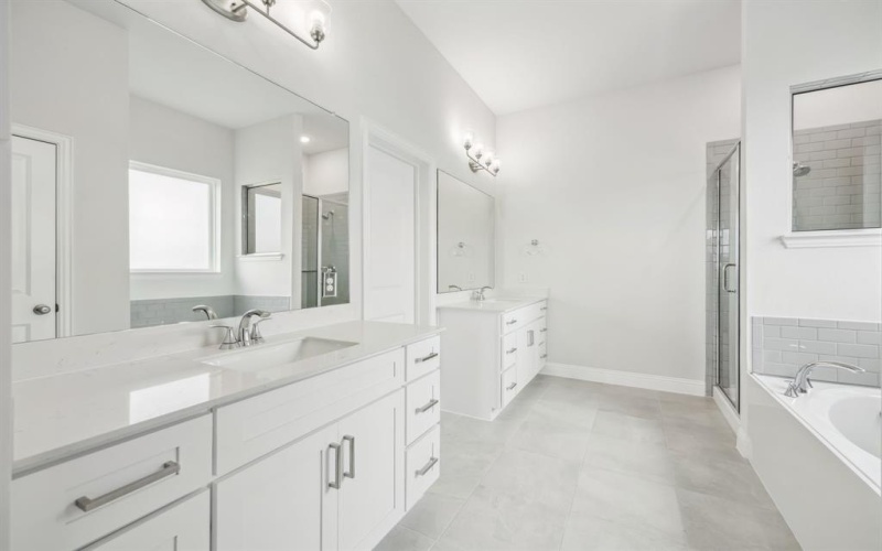 1607 Vista Grande Drive, Forney, TX 75126, 4 Bedrooms Bedrooms, ,5 BathroomsBathrooms,Residential,For Sale,1607 Vista Grande Drive,0,21222670