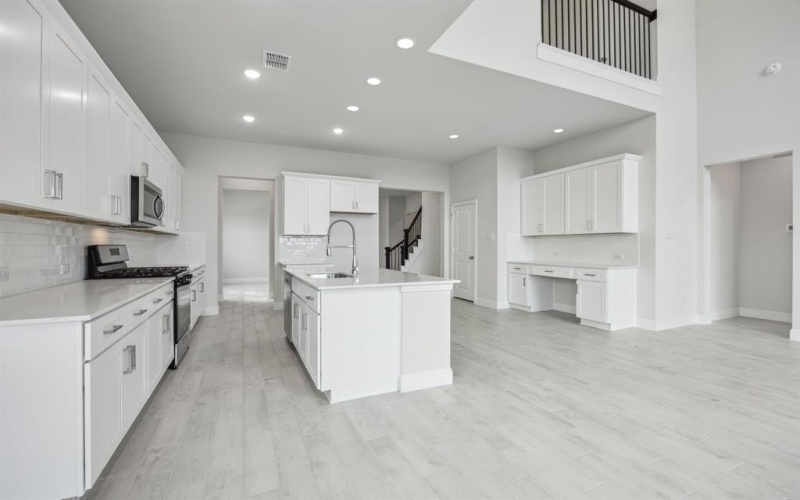 1607 Vista Grande Drive, Forney, TX 75126, 4 Bedrooms Bedrooms, ,5 BathroomsBathrooms,Residential,For Sale,1607 Vista Grande Drive,0,21222670