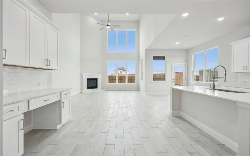 1607 Vista Grande Drive, Forney, TX 75126, 4 Bedrooms Bedrooms, ,5 BathroomsBathrooms,Residential,For Sale,1607 Vista Grande Drive,0,21222670