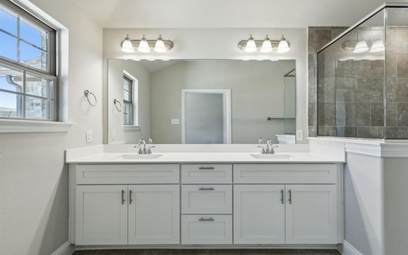 3152 Galveston Street, Plano, TX 75075, 4 Bedrooms Bedrooms, ,2 BathroomsBathrooms,Residential,For Sale,3152 Galveston Street,0,21222749