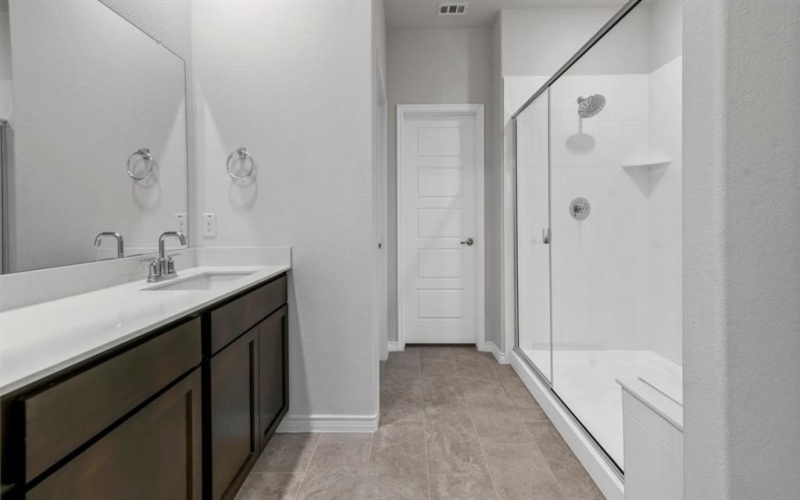 8417 Rockhopper Lane, Garland, TX 75043, 4 Bedrooms Bedrooms, ,3 BathroomsBathrooms,Residential,For Sale,8417 Rockhopper Lane,0,21222787