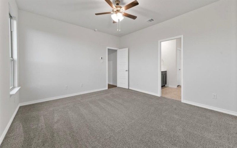 8417 Rockhopper Lane, Garland, TX 75043, 4 Bedrooms Bedrooms, ,3 BathroomsBathrooms,Residential,For Sale,8417 Rockhopper Lane,0,21222787