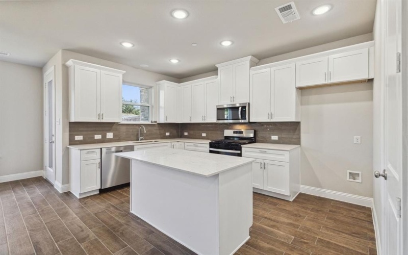 824 Heart Reef Road, Plano, TX 75075, 3 Bedrooms Bedrooms, ,2 BathroomsBathrooms,Residential,For Sale,824 Heart Reef Road,0,21222815