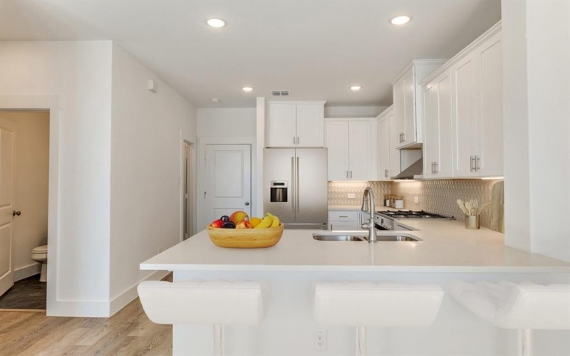 1149 Carnation Drive, Crowley, TX 76036, 2 Bedrooms Bedrooms, ,2 BathroomsBathrooms,Residential,For Sale,1149 Carnation Drive,0,21222826