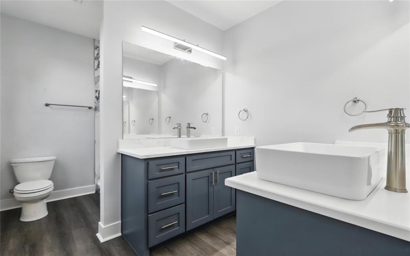 810 Euclid Street, Cleburne, TX 76033, 4 Bedrooms Bedrooms, ,3 BathroomsBathrooms,Residential,For Sale,810 Euclid Street,0,21222844